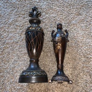 Two brown decor accent pieces